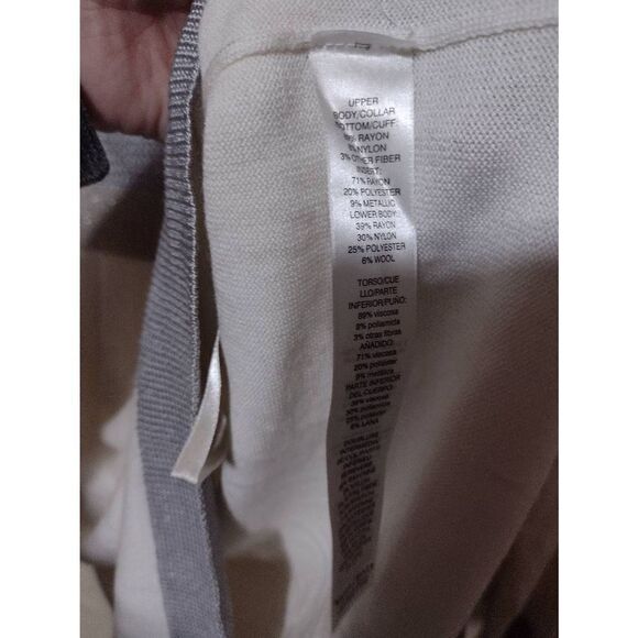 WHBM White House Black Market Size L Wool Blend Knit Sweater - Picture 3 of 4